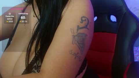 viioleta online show from 11-04-25, 12:37