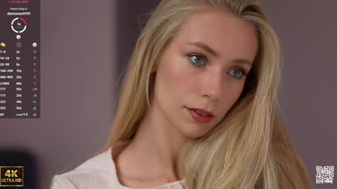 Snapshot of vika54784 chatting on 10-19-25, 04:57 vika54784 online show from 10-19-25, 04:57