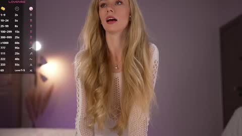 Snapshot of vika54784 chatting on 11-20-25, 03:39 vika54784 online show from 11-20-25, 03:39