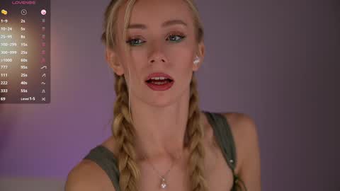 Snapshot of vika54784 chatting on 11-23-25, 04:01 vika54784 online show from 11-23-25, 04:01