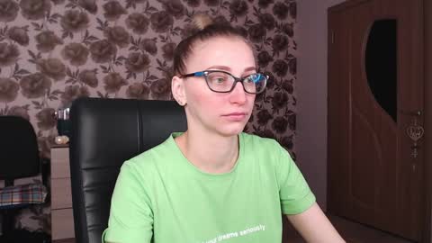 Vika online show from 12-08-24, 03:32