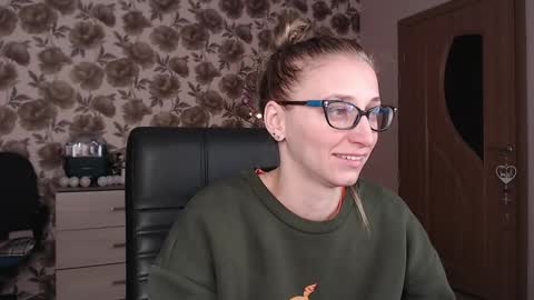 Vika online show from 12-29-24, 03:00