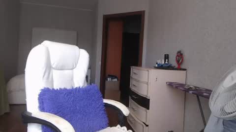 Vikaohair online show from 06-20-26, 10:51
