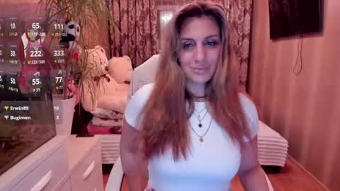 Victoria online show from 07-25-26, 05:43