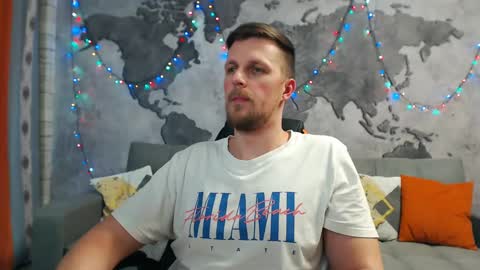 Snapshot of vikingchrisss chatting on 12-20-24, 10:22 vikingchrisss online show from 12-20-24, 10:22