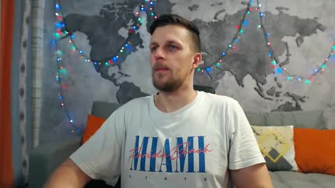 Snapshot of vikingchrisss chatting on 12-22-24, 10:28 vikingchrisss online show from 12-22-24, 10:28