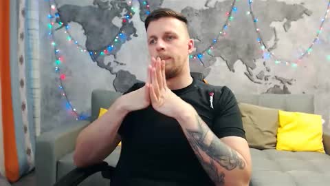 Snapshot of vikingchrisss chatting on 01-04-25, 10:16 vikingchrisss online show from 01-04-25, 10:16