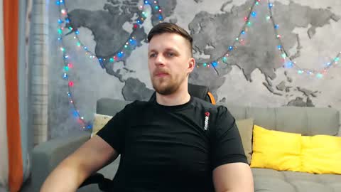 Snapshot of vikingchrisss chatting on 01-12-25, 10:45 vikingchrisss online show from 01-12-25, 10:45