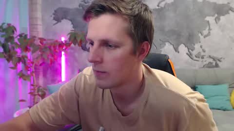 vikingchrisss online show from 12-15-25, 12:09