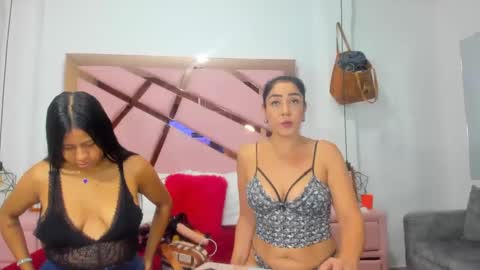 vikiTomson online show from 01-29-25, 01:07