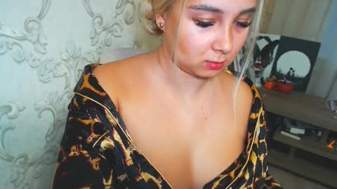 Vitoria online show from 11-12-25, 12:38