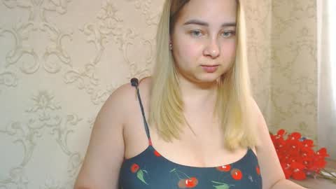 Snapshot of vikiwaitingforyou chatting on 06-07-26, 12:31 Vitoria online show from 06-07-26, 12:31