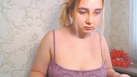 Snapshot of vikiwaitingforyou chatting on 06-29-26, 10:15 Vitoria online show from 06-29-26, 10:15