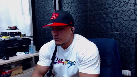 Viktor Herrera online show from 02-09-25, 01:55