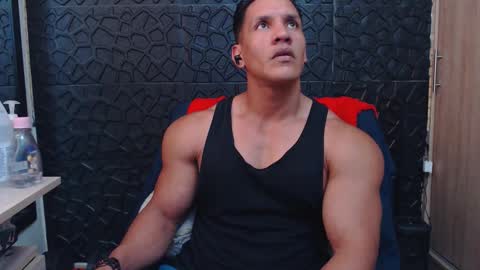 Snapshot of viktorherrera chatting on 01-08-26, 04:31 Viktor Herrera online show from 01-08-26, 04:31