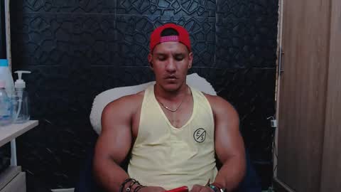 Snapshot of viktorherrera chatting on 02-15-26, 09:22 Viktor Herrera online show from 02-15-26, 09:22