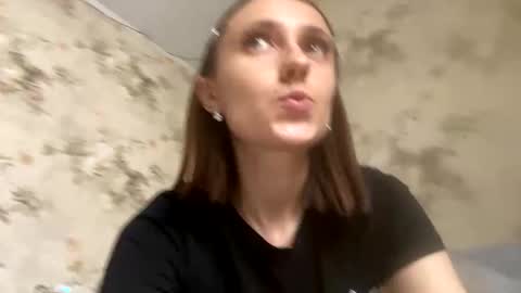 Snapshot of viktoria9898 chatting on 10-30-25, 07:21 Sweett online show from 10-30-25, 07:21