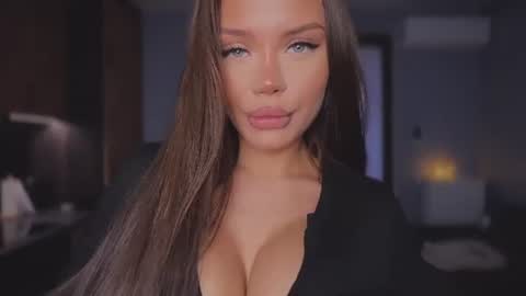 Snapshot of viktoria_www chatting on 07-06-26, 06:21 Viktoria www online show from 07-06-26, 06:21