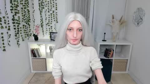 Snapshot of viktoriaclarrk chatting on 12-04-25, 07:17 Viktoria online show from 12-04-25, 07:17