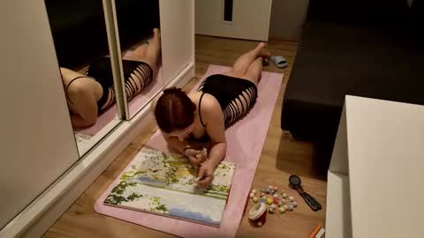 Snapshot of viktoriavita chatting on 02-15-26, 05:48 viktoriavita online show from 02-15-26, 05:48