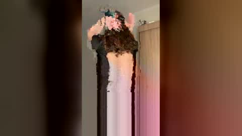 Snapshot of viktoriya_kreyzi chatting on 02-04-26, 04:35 viktoriya_kreyzi online show from 02-04-26, 04:35