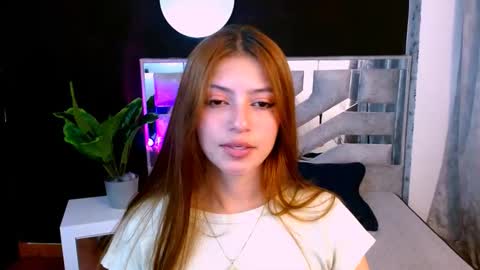 Snapshot of viky_evanss chatting on 10-15-25, 07:25 viky_evanss online show from 10-15-25, 07:25