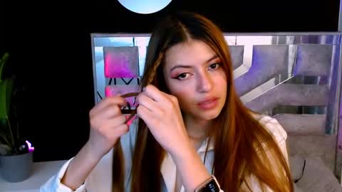 viky_evanss online show from 11-24-25, 06:51