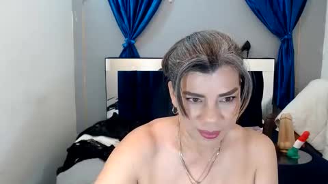 VIKY ADAMS online show from 02-02-25, 01:19