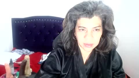 VIKY ADAMS online show from 02-19-25, 10:45