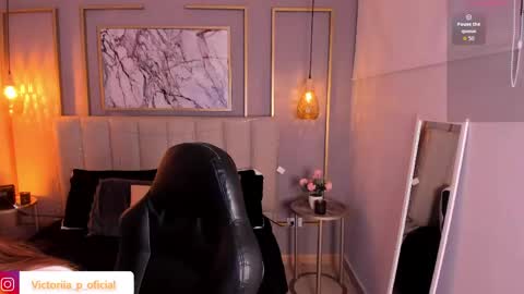 Victoria online show from 05-17-26, 11:01