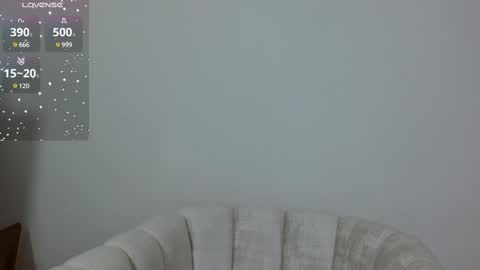 Snapshot of vikysexy28 chatting on 02-23-25, 12:19 vikysexy28 online show from 02-23-25, 12:19