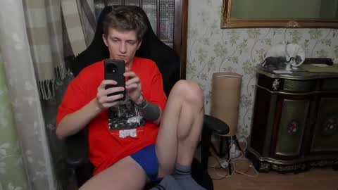 Snapshot of vince__dice chatting on 02-13-25, 03:50 Dimoooooon online show from 02-13-25, 03:50