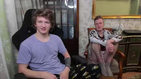 Snapshot of vince__dice chatting on 01-17-26, 08:23 Dimoooooon online show from 01-17-26, 08:23