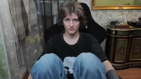 Snapshot of vince__dice chatting on 02-12-26, 08:26 Dimoooooon online show from 02-12-26, 08:26