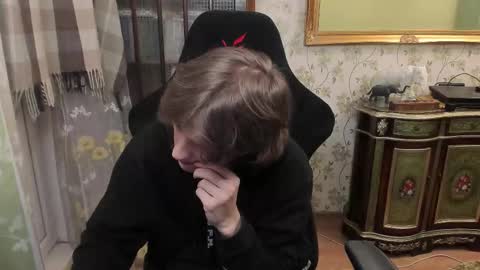 Snapshot of vince__dice chatting on 02-21-26, 07:15 Dimoooooon online show from 02-21-26, 07:15