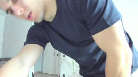 Vincent.  uncut 18cm online show from 01-09-25, 09:16