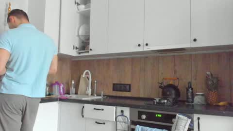 Vincent.  uncut 18cm online show from 01-29-25, 09:12