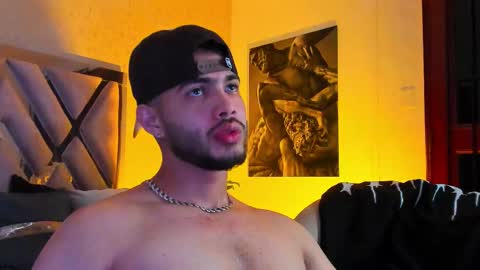 Vincent online show from 03-25-26, 04:51