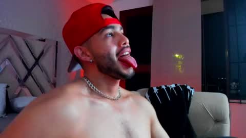 Vincent online show from 06-30-26, 03:07