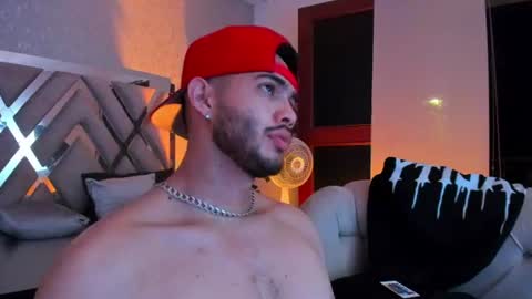 Vincent online show from 07-08-26, 04:28