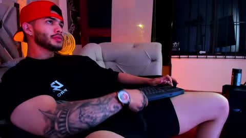 Vincent online show from 07-11-26, 05:21