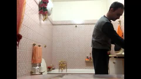 Zenith online show from 10-28-25, 10:01