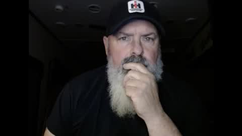 Snapshot of vinnythewrench chatting on 01-08-26, 02:36 VinnyTheWrench online show from 01-08-26, 02:36