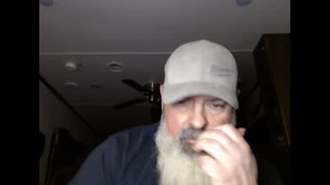 Snapshot of vinnythewrench chatting on 01-10-26, 04:14 VinnyTheWrench online show from 01-10-26, 04:14