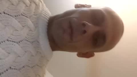 Snapshot of vino1634 chatting on 12-31-24, 07:40 vino1634 online show from 12-31-24, 07:40