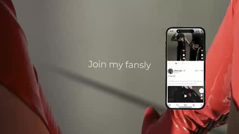 Diva Silvia online show from 12-20-25, 04:47