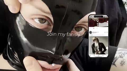 Snapshot of vinylstore chatting on 01-17-26, 03:50 Diva Silvia online show from 01-17-26, 03:50