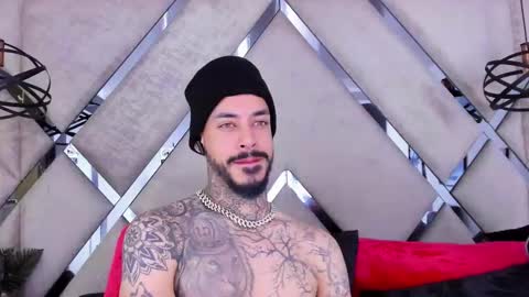 Snapshot of vinzenzrizzo chatting on 02-05-26, 04:50 ---Vinzen--- online show from 02-05-26, 04:50