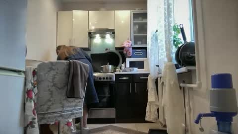 Funny  girl online show from 01-16-26, 06:17