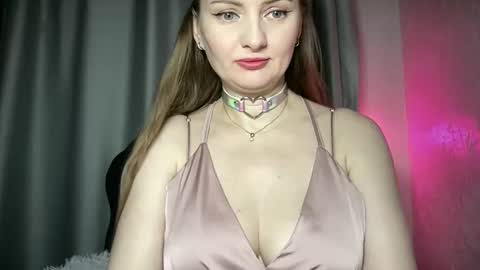 Funny  girl online show from 04-13-26, 10:15